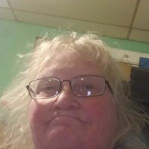 Meet your Posher, Loretta